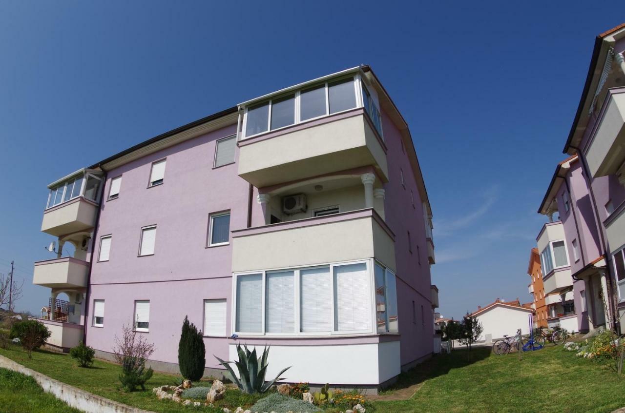 Apartment Keti Fazana Exterior photo